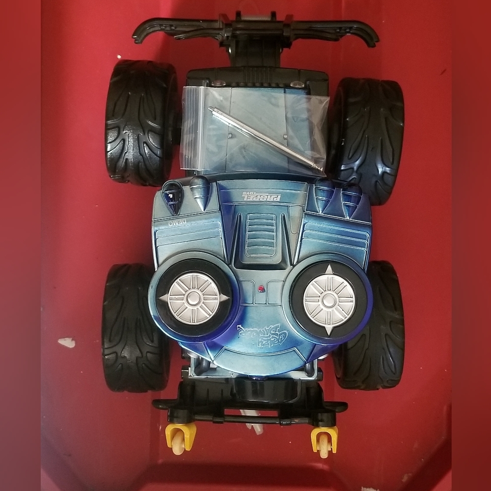 Propel RC Monster Truck